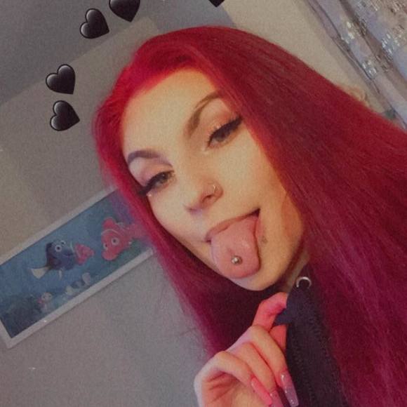 mackenzi_t